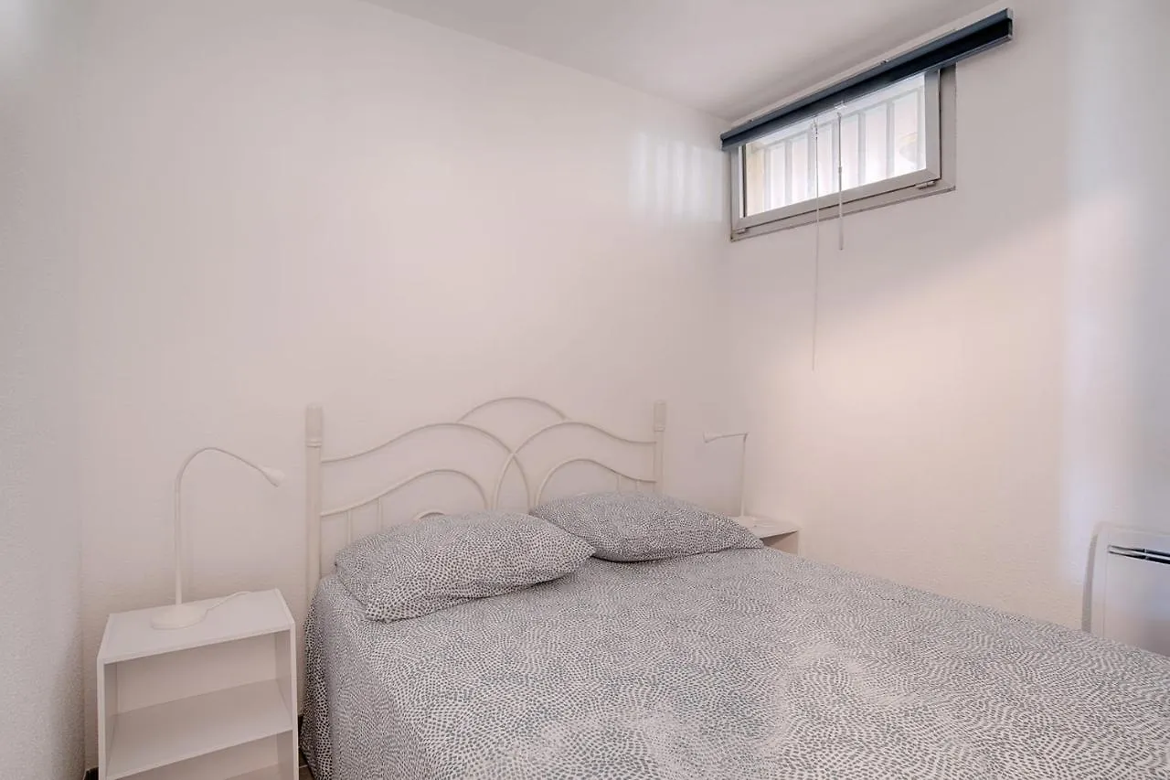 Beautiful Studio With Terrace Near The Sea! Carqueiranne